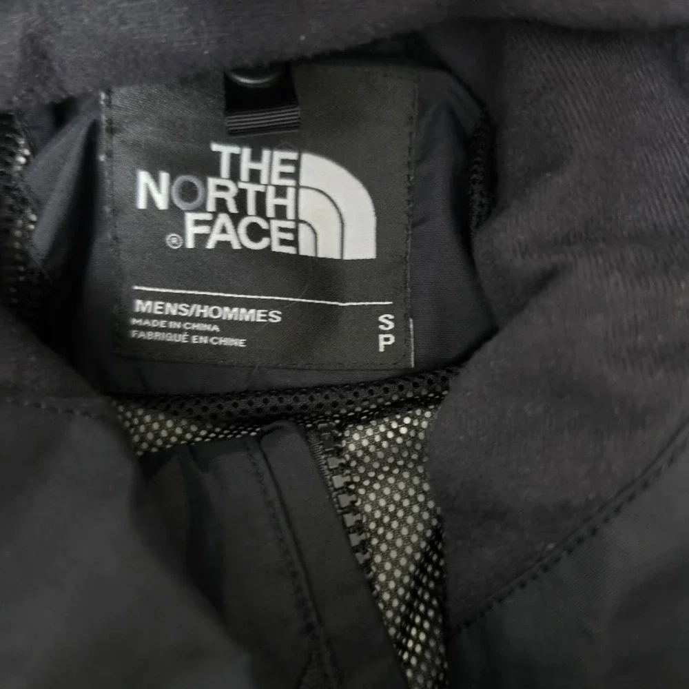 The North Face Resolve 2 Rain Jacket Mens Small Black Yellow Dryvent Hyvent S